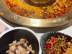 -哥老官重庆美蛙鱼头(虹口龙之梦店)