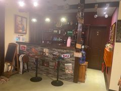 -小草屋轰趴馆别墅派对新场团建家庭聚会