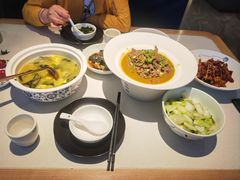 -湘鼎盛·大厨鲜炒湖南味(高新银泰店)