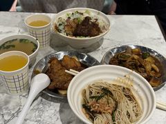 -鲜得来排骨年糕(即墨路店)