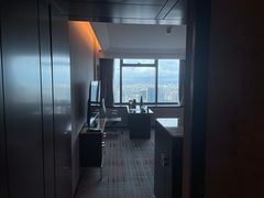 -上海龙之梦万丽酒店