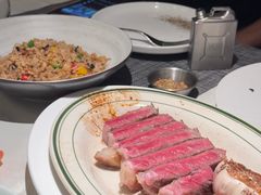 -MONICH牛排融合餐厅(和义大道购物中心店)