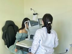 -潘多拉眼镜·蔡司依视路明月(潘家园店)
