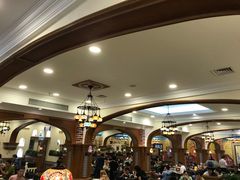 -清真·玛丽亚新疆菜主题餐厅(浙江中路店)