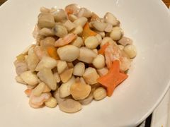 荷塘三宝-黄泥岗·地道湖北菜(奥特莱斯店)