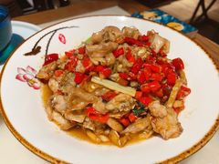 -佬麻雀·新湘菜(东方宝泰店)