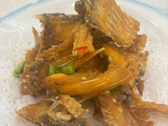 鱼生两吃之椒盐鱼骨-寻味顺德·南记酒家·传统顺德菜·鱼生(广源路店)