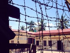 -吐斯廉屠杀博物馆