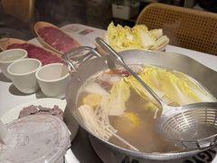 -左庭右院鲜牛肉火锅(七宝领展广场店)