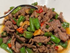 杭椒爆炒牛肉-新白鹿餐厅(龙游路总店·杭帮菜名店)