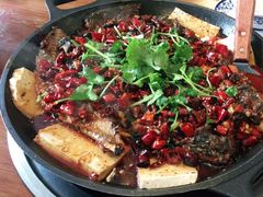 -重庆鸡公煲·青锅花椒鱼(牡丹江路店)