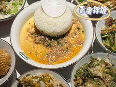 -费大厨辣椒炒肉(黄兴中心广场店)