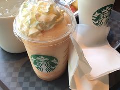 -星巴克(西藏路店)