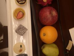 -三亚湾海居铂尔曼度假酒店