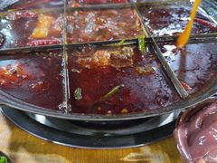 -正南齊北重庆老火锅(光华村直营店)