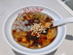 -渝是乎川渝小炒(新世界百货望京店)