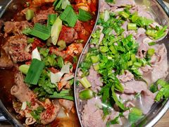 -肖四女乐山跷脚牛肉(滨江天街店)