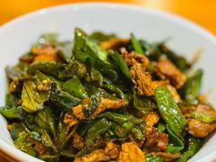 辣椒炒肉-湘辣欢·湖南家常小馆