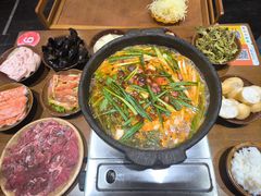 -黔有有贵州酸汤夺夺粉火锅(五味十字店)