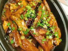 咸鱼鸡粒茄子煲-麒茗餐厅·粤菜·宴会厅·海鲜(锦绣路店)