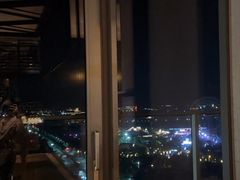 -瑰丽酒店·海吧·天际下午茶·现场DJ·天台酒吧