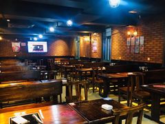 大堂-新疆烧烤王(广灵店)