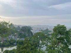 -叠彩山景区