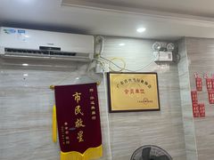 -泓达名表黄金奢侈品回收