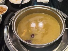 -丫丫汤膳打边炉(宏府408坊店)