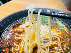 -丽影重庆小面(定西路店)