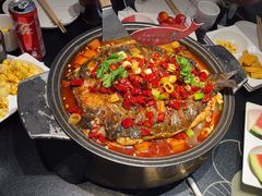 -辣尚瘾·烤鱼·新川菜(牡丹园直营店)