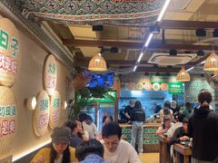 -云阿蛮云南生烫牛肉米线(奉贤路店)