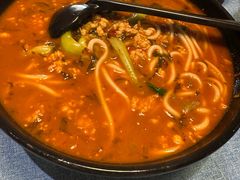 酸辣米线-香巴拉云南餐厅(华莱坞店)