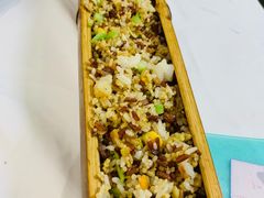 竹筒红米饭-惠爱餐厅