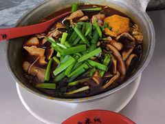 -铁锅哥米线