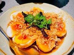 -Kub Kao Kub Pla (Terminal21)