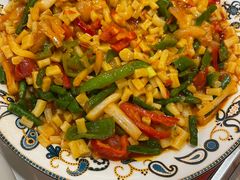 -牧场烧烤餐饮广场