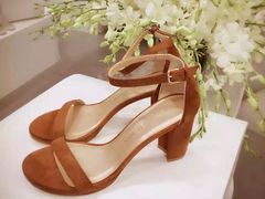 -STUART WEITZMAN(静安嘉里中心店)