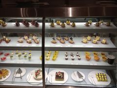 -月色西餐厅·海鲜刺身·烧烤(科学城保利郡雅酒店)