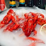 喝酒嗦虾看球赛⚽这才是人生啊