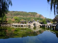 -灵岩山风景区