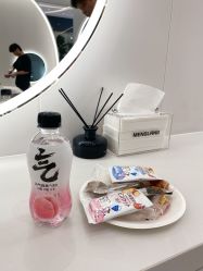 -Meng Lang 梦郎白金店