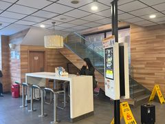 -麦当劳(长江西路得来速店)