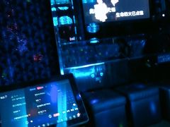 -吉星氧吧量贩式KTV(惠乐购百货店)