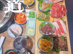 -明洞阿姨·韩式酱蟹烤肉·创意料理(三元桥店)