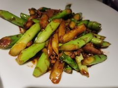 -百联临沂购物中心(临沂路店)