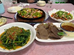 -洪霞餐馆