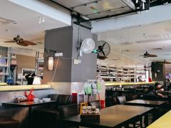 -大头虾越式风味餐厅(光明广场店)