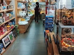 -新华传媒教材书店(中山南二路)