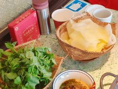 -鸿姐老火锅(疁城新天地店)